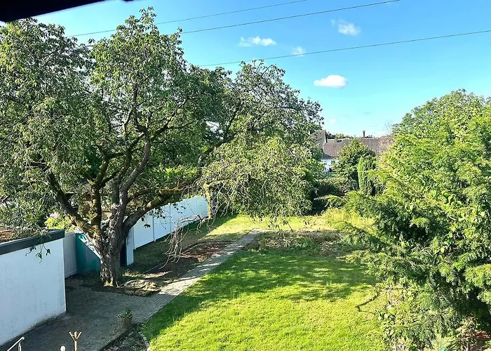 Appartement Charming House With Garden In Krefeld