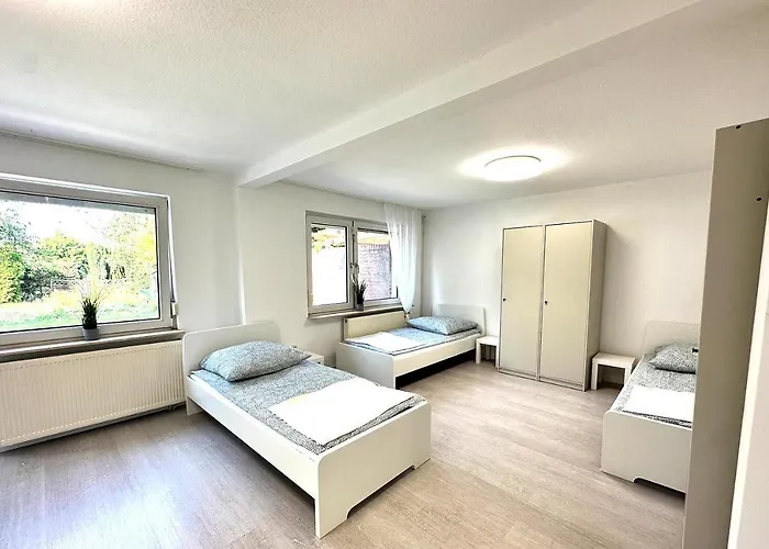 Charming House With Garden In Appartement